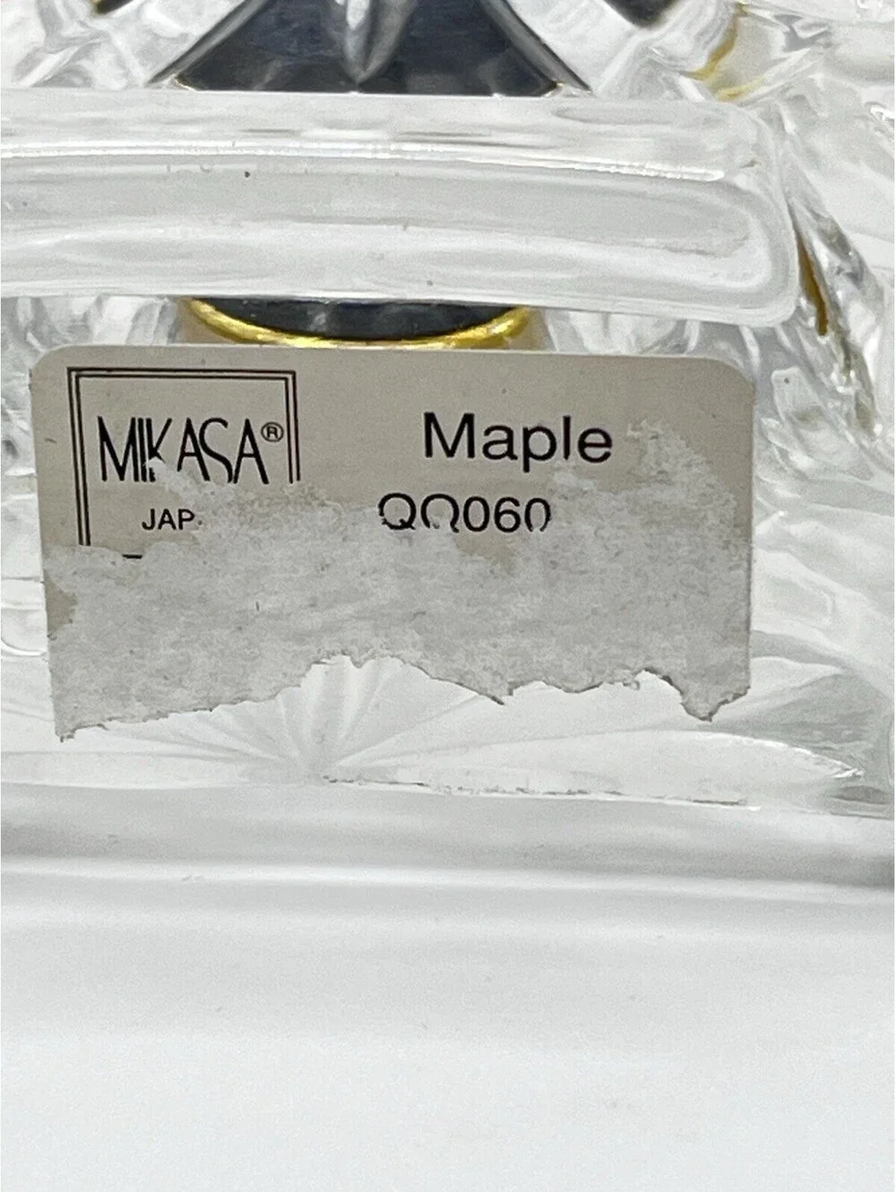 Mikasa Vintage Frosted Maple Leaf Desk Clock Quartz Movement Works 3106.2